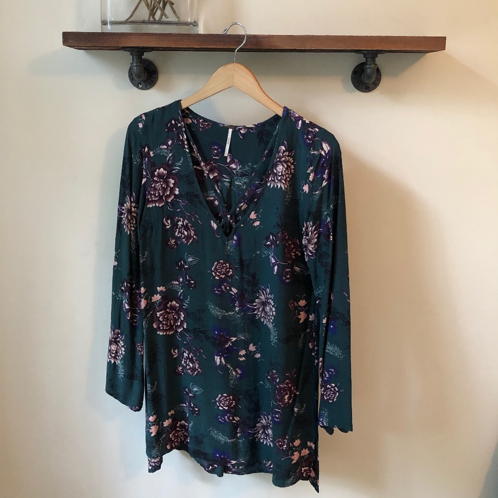 Heartbeat Tunic - Picture 2 of 3